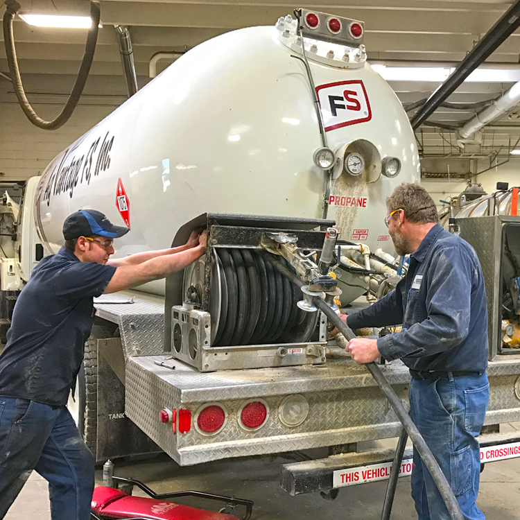 Growmark Tank and Truck